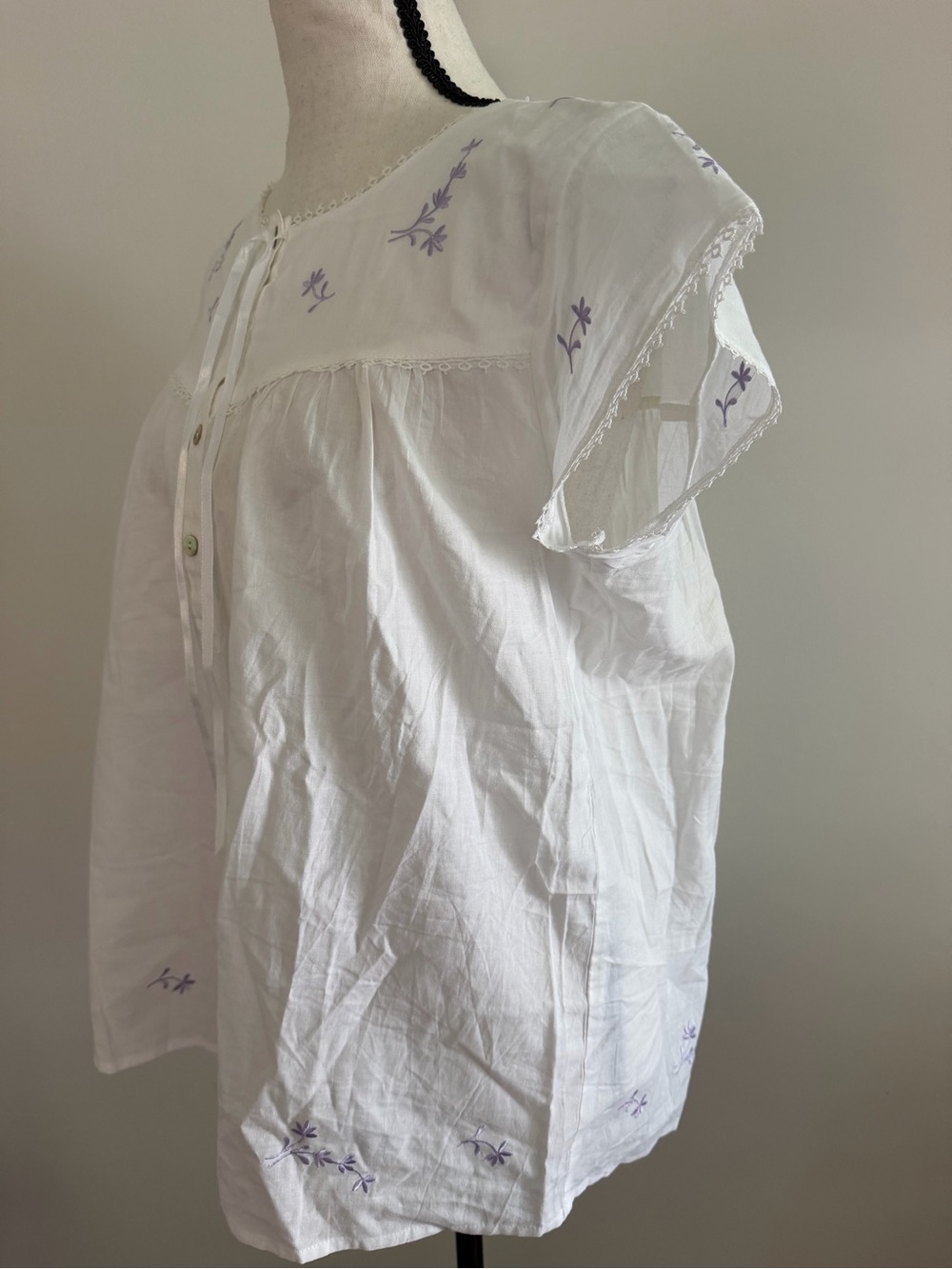 Vintage Victoriana Top - Picture 7 of 9